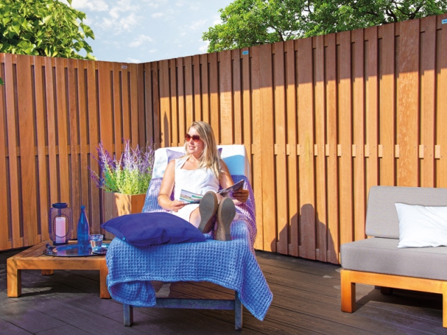 Elephant Hartholzzaun Stripes 180x180cm aus Cedrinho Holz